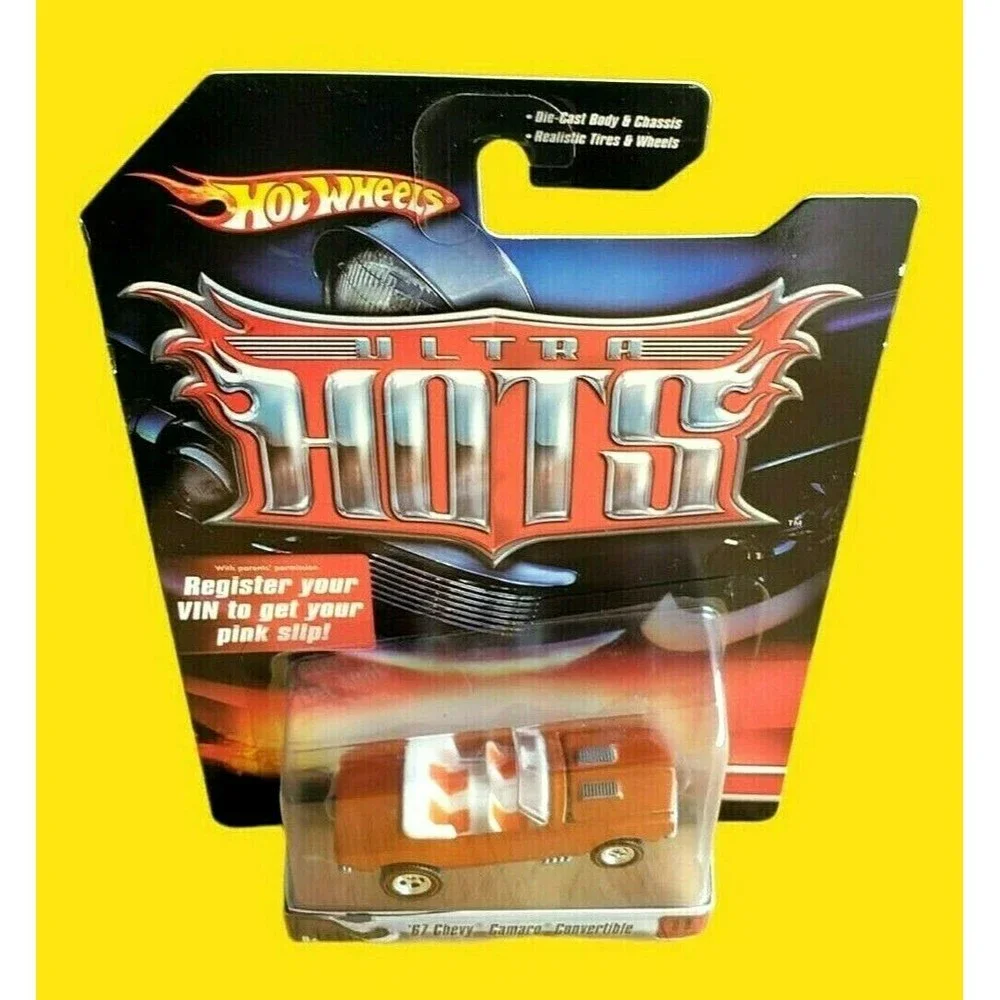 2006 Hot Wheels Ultra Hots '67 Chevy Camaro Convertible W/ Real Riders Orange